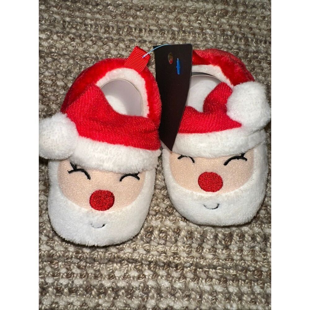 Baby Santa Claus Slippers 6-12 months Plush Christmas Holiday Cozy Soft Shoes